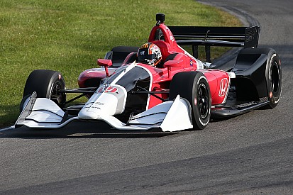 Hinchcliffe: 2018 IndyCar araçlarıyla cadde yarışları zor geçecek