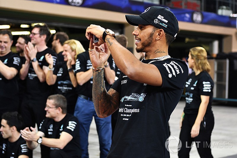 Hamilton betegség miatt kihagyta az idei első „fellépését”