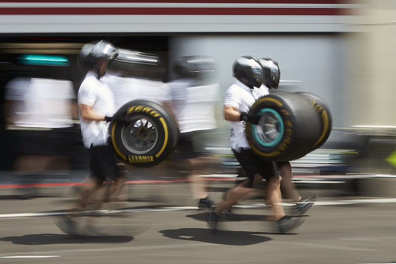 Pirelli, İtalya GP'sine götüreceği lastikleri açıkladı