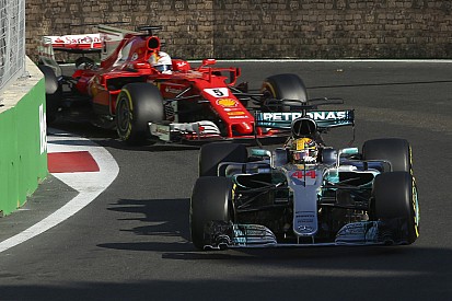 Vettel menyesal telah menyenggol Hamilton di Baku