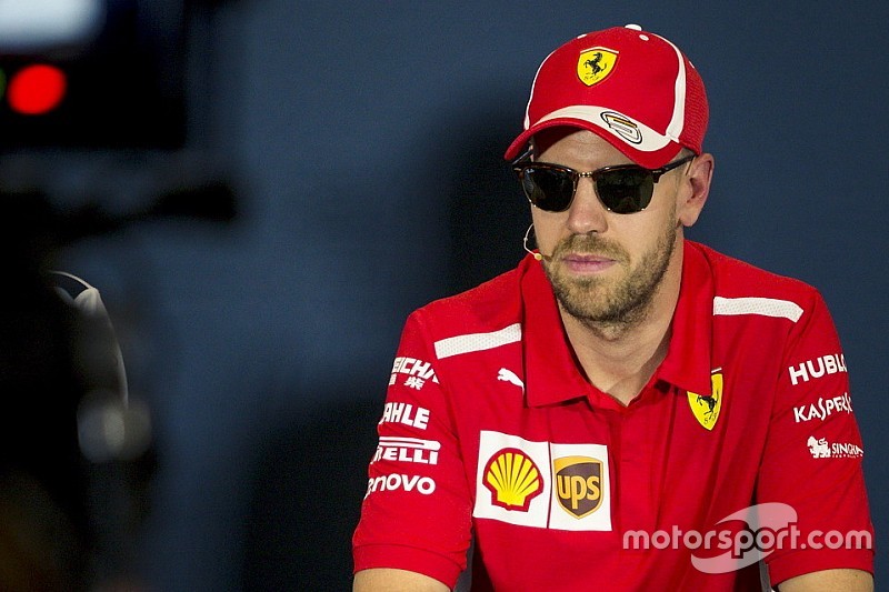 Vettel vê banimento de grid girls como “desnecessário”