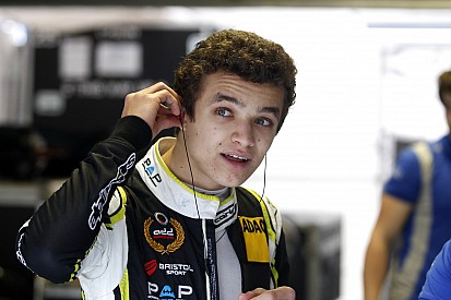 Carlin admite que Norris correrá risco com carro não testado
