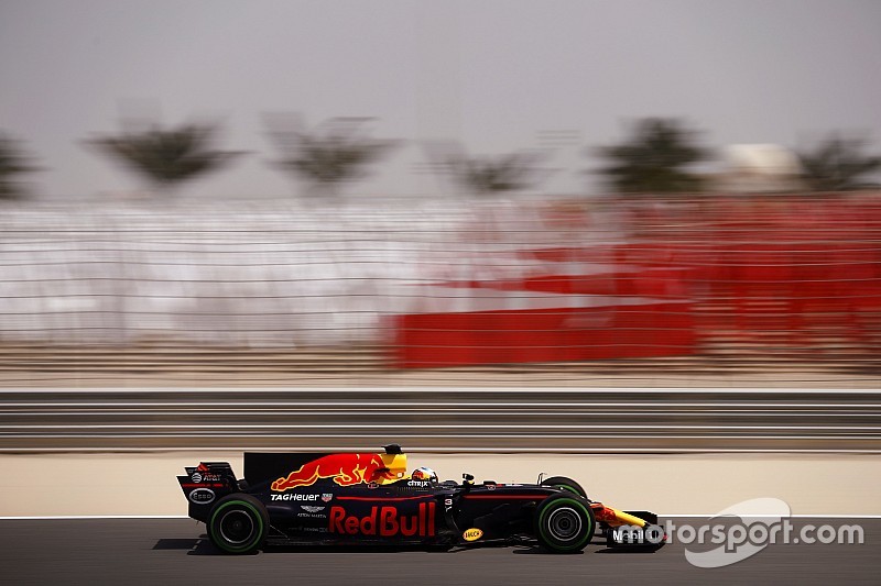 Ricciardo inicia teste da F1 no Bahrein na frente