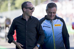 Robert Kubica ve Mario Isola, Pirelli