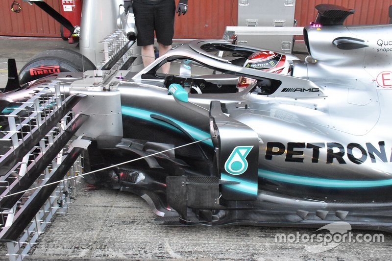 Детали Mercedes F1 W10