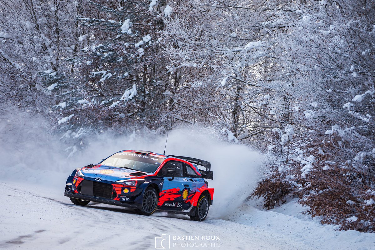 Ott Tanak, Martin Jarveoja, Hyundai i20 Coupe WRC.