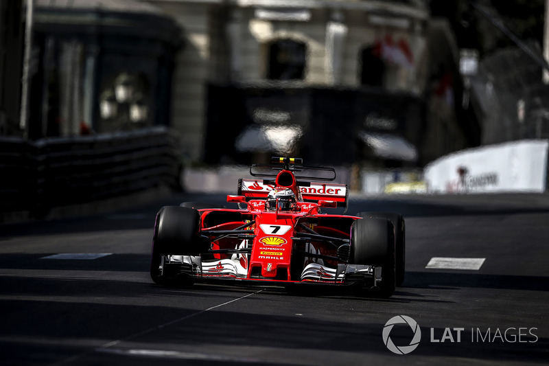 Kimi Raikkonen dokuz yıl sonra ilk kez pole pozisyonu kazandı