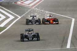 Nico Rosberg, 100. Rennen für Mercedes AMG F1 - Bahrain 2015