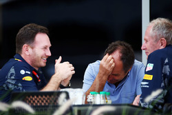 Крістіан Хорнер, Керівник команди Red Bull Racing та д-р Хельмут Марко, консультант Red Bull та Герх