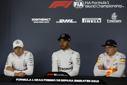 Победитель Льюис Хэмилтон, второе место – Валттери Боттас, Mercedes AMG F1, третье место – Макс Ферстаппен, Red Bull Racing