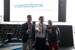 David Coulthard, TV Sunucusu, Alejandro Agag, CEO, Formula E, Dr Wolfgang Eder, CEO, Voestalpine AG