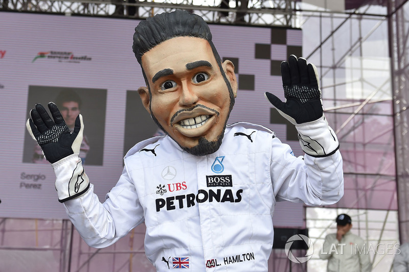 Guiñol de Lewis Hamilton, Mercedes-AMG F1