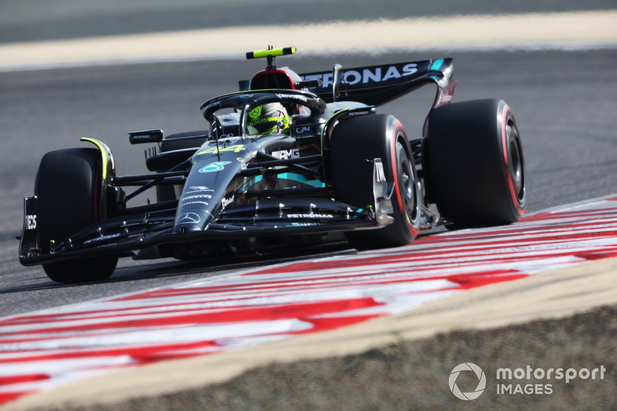 Lewis Hamilton, Mercedes F1 W14