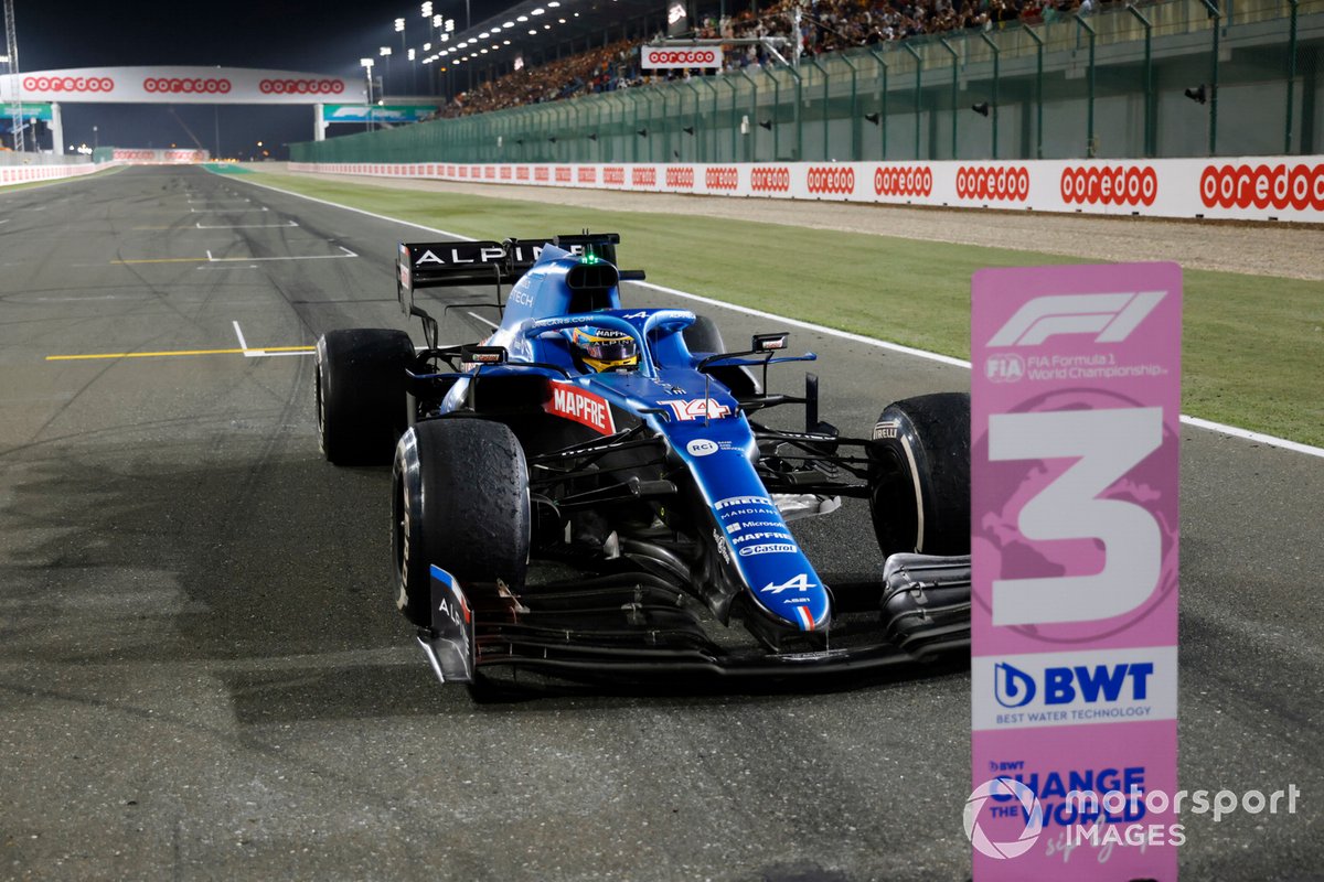 Fernando Alonso, Alpine A521, tercer clasificado del GP de Qatar