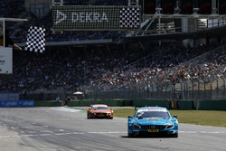Гэри Паффет Mercedes-AMG Team HWA, Mercedes-AMG C63 DTM