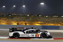#2 Porsche Team Porsche 919 Hybrid: Romain Dumas, Neel Jani, Marc Lieb