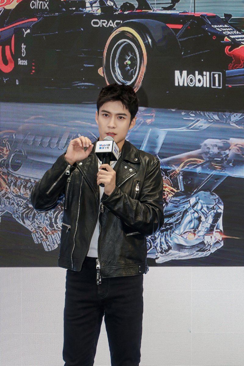 美孚1号尖峰时速体验官韩东君现场分享