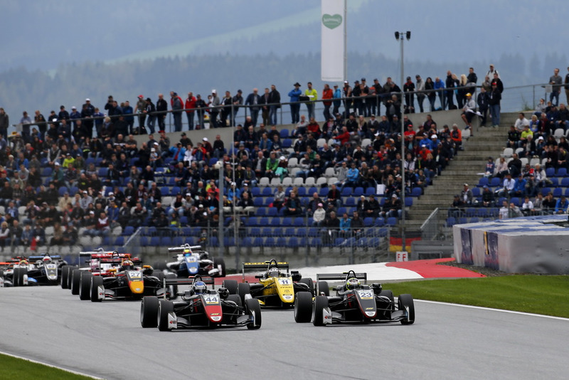 Jüri Vips, Motopark Dallara F317 - Volkswagen, Jonathan Aberdein, Motopark Dallara F317 - Volkswagen