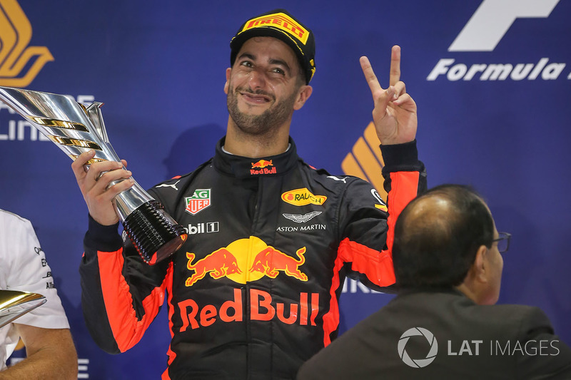 Podium: second place Daniel Ricciardo, Red Bull Racing