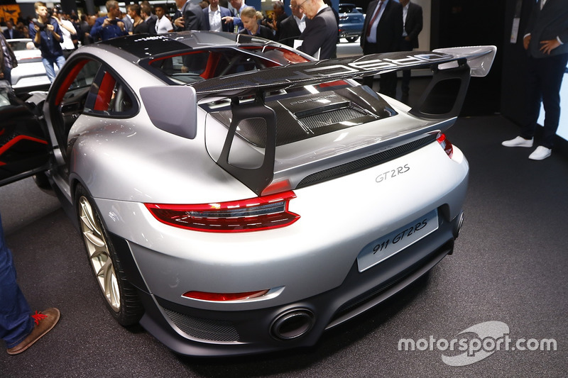 Porsche 911 GT2 RS