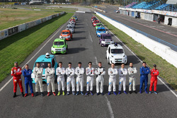 Pilotlar grup fotoğrafı