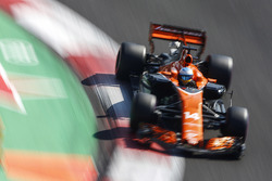 Fernando Alonso, McLaren MCL32