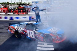 1. Kyle Busch, Joe Gibbs Racing, Toyota