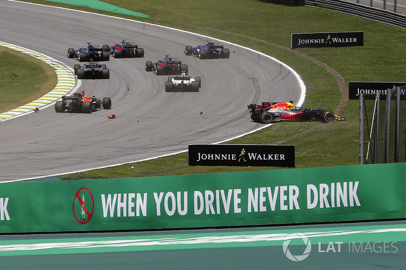 Даніель Ріккардо, Red Bull Racing RB13, Стоффель Вандорн, McLaren MCL32