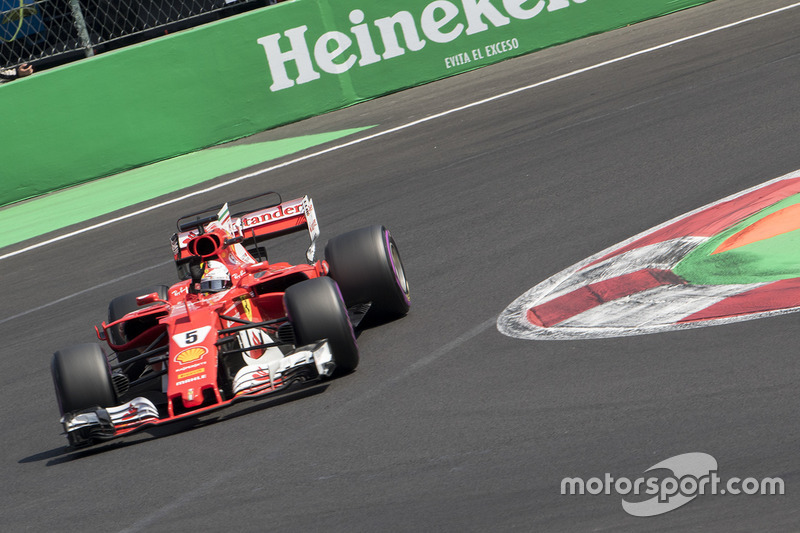 Ganador de la pole Sebastian Vettel, Ferrari SF70H