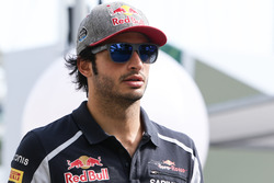 Карлос Сайнс-молодший, Scuderia Toro Rosso