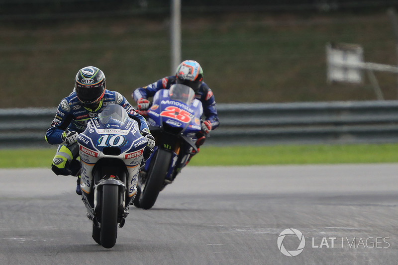 Хав’єр Сімеон, Avintia Racing, Маверік Віньялес, Yamaha Factory Racing