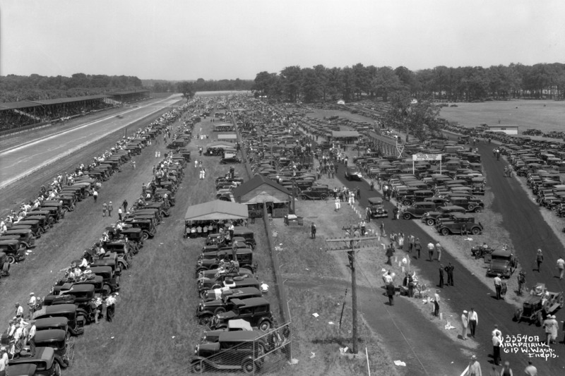 1932: Toeschouwers op het infield