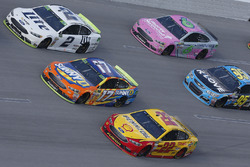 Brad Keselowski, Team Penske Ford, Joey Logano, Team Penske Ford, Ricky Stenhouse Jr., Roush Fenway