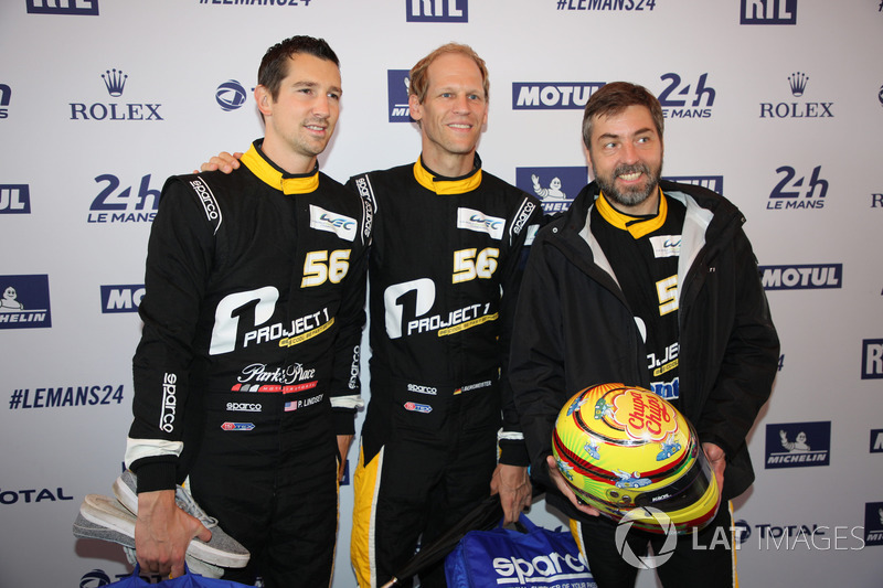 #56 Team Project 1 Porsche 911 RSR: Jörg Bergmeister, Patrick Lindsey, Egidio Perfetti
