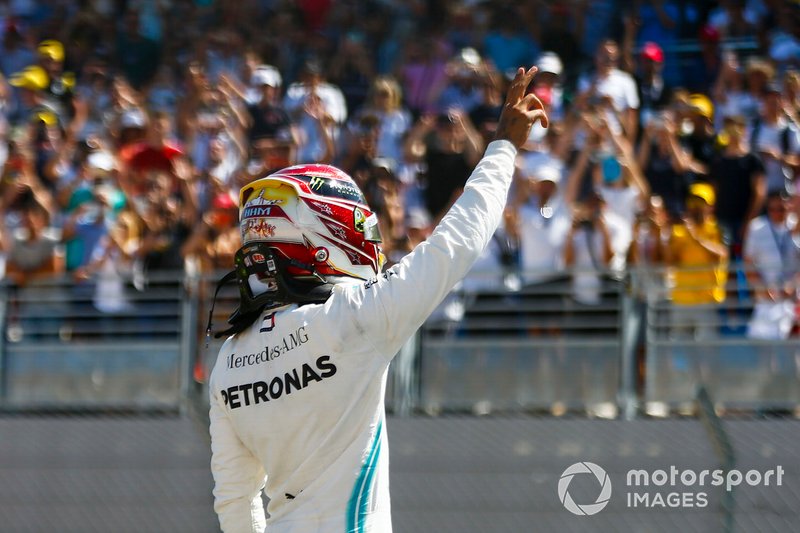 Le poleman Lewis Hamilton, Mercedes AMG F1