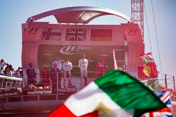 Podium: race winner Lewis Hamilton, Mercedes AMG F1, second place Valtteri Bottas, Mercedes AMG F1,