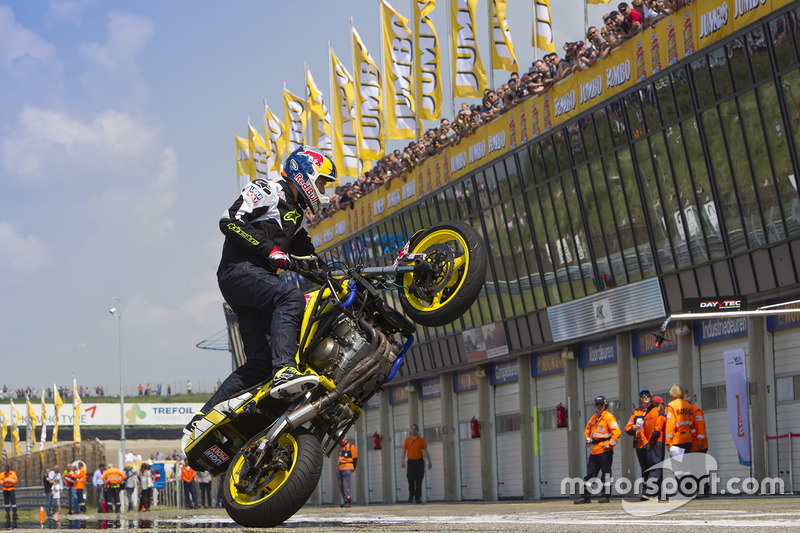 Stunten!