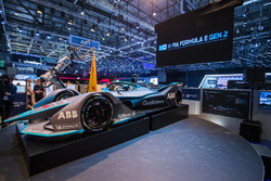 Презентація Formula E Gen2, машини Формули Е другого покоління