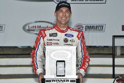 Polesitter: Kevin Harvick, Stewart-Haas Racing, Ford