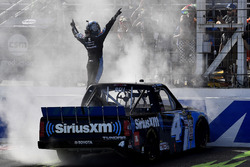 Yarış galibi Christopher Bell, Kyle Busch Motorsports Toyota