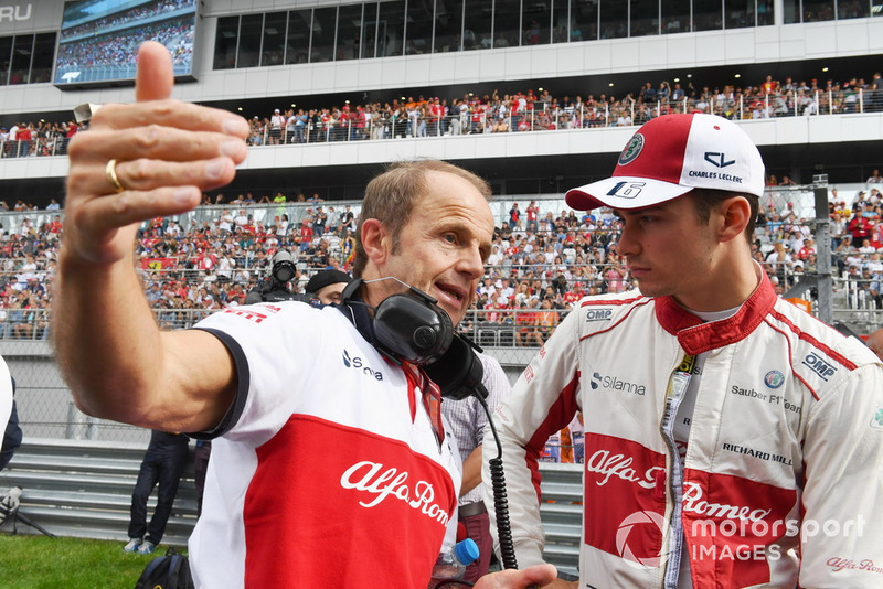 Josef Leberer op de grid met Charles Leclerc in 2018