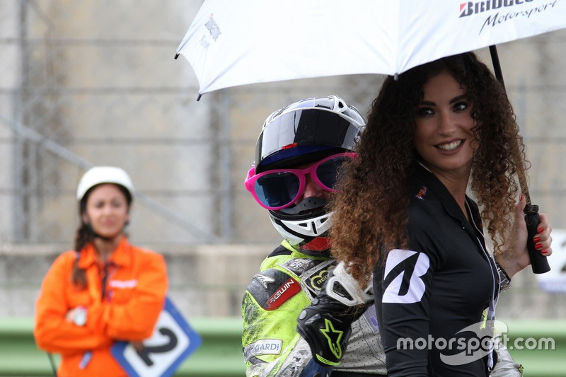 Grid girl