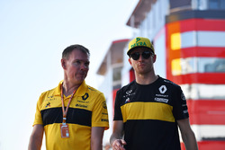 Alan Permane, Renault Sport F1 Team Race Engineer and Nico Hulkenberg, Renault Sport F1 Team