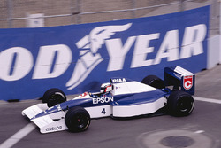 Jean Alesi, Tyrrell 018 Ford