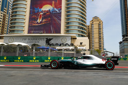 Льюіс Хемілтон, Mercedes AMG F1 W09