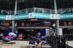 The garage name board of Daniil Kvyat, Scuderia Toro Rosso is removed