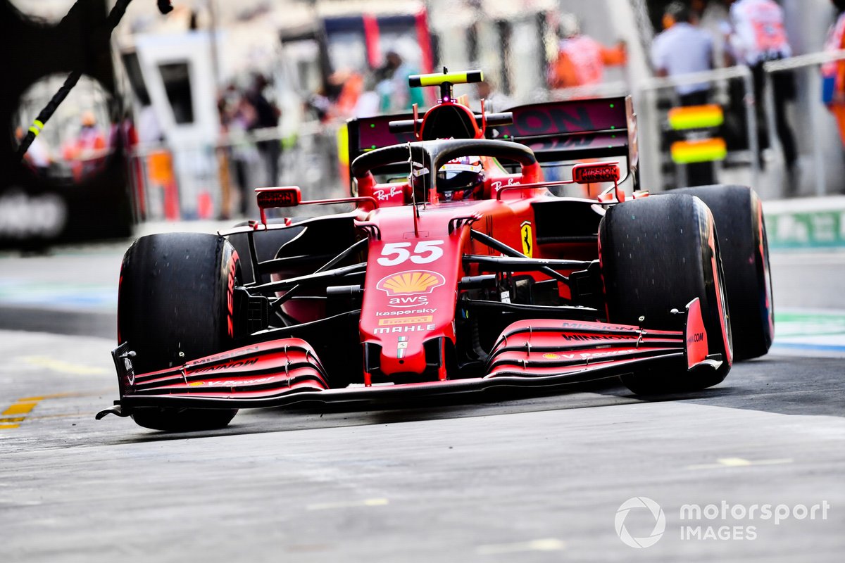 Carlos Sainz Jr., Ferrari SF21