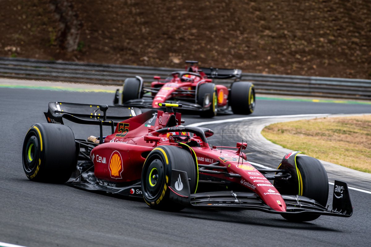 Carlos Sainz en Charles Leclerc achter elkaar in Hongarije.
