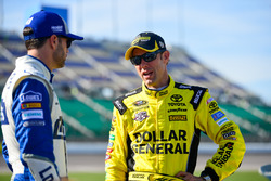 Jimmie Johnson, Hendrick Motorsports Chevrolet; Matt Kenseth, Joe Gibbs Racing, Toyota
