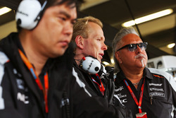 Jun Matsuzaki, Sahara Force India F1 Team Senior Tyre Engineer met Andrew Green, Sahara Force India